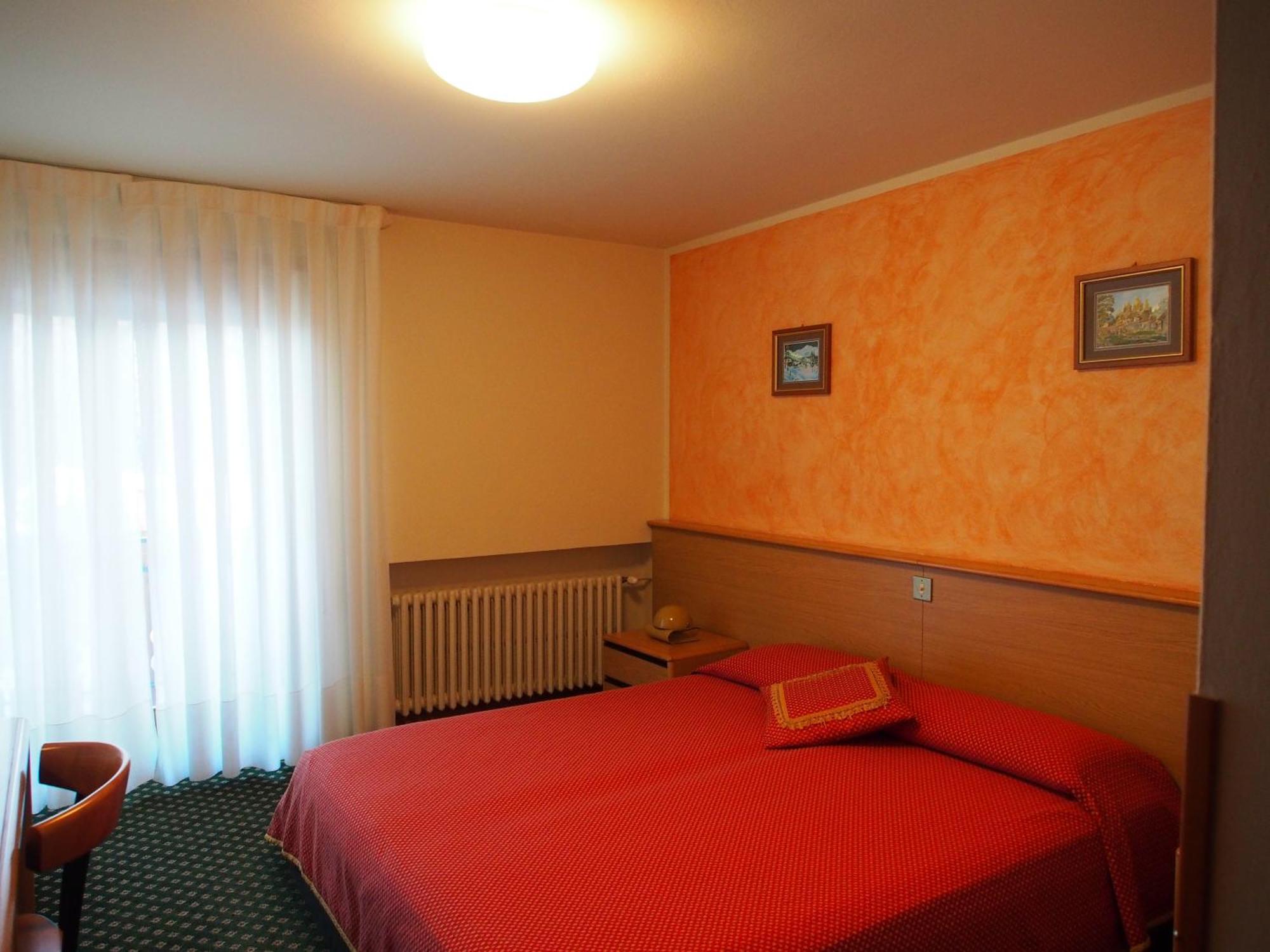 Hotel Belvedere Roana Værelse billede